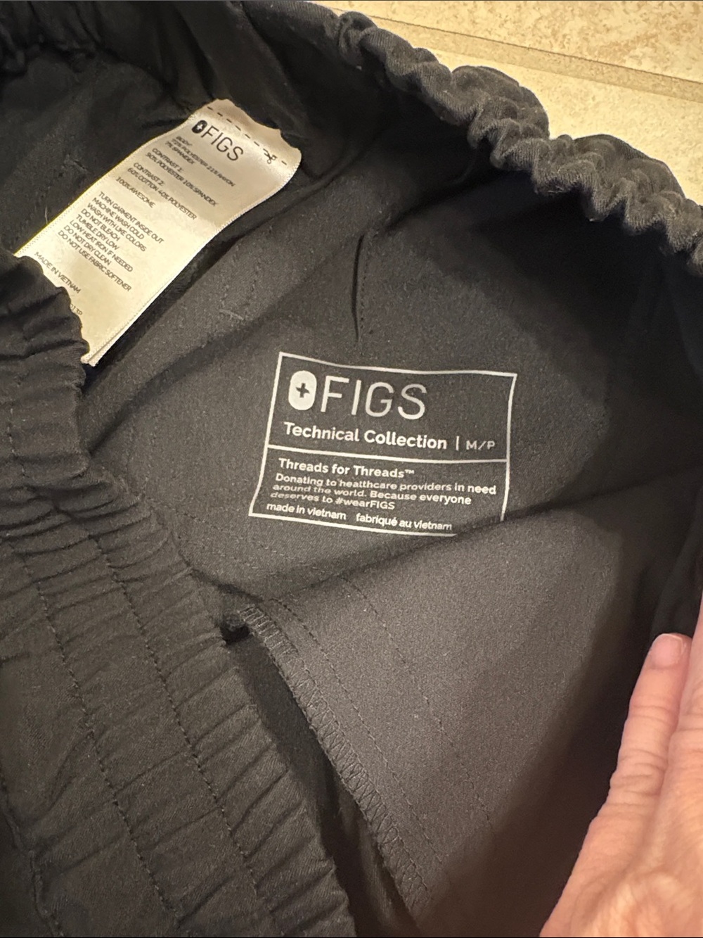 Figs Black Drawstring Cargo Jogger Pants - Picture 5 of 5